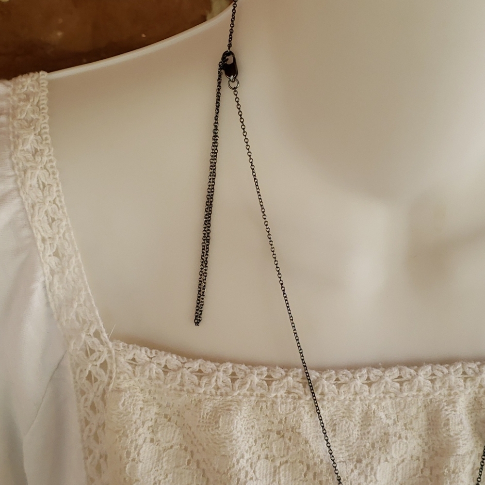 🏡DV Dipped Elm Leaf Pendant Necklace Earrings Set - Picture 8 of 8